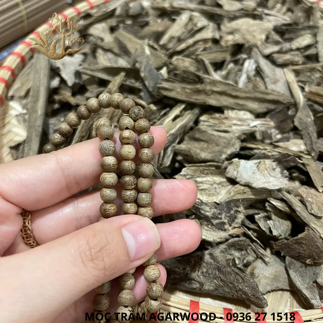 108 Bead Agarwood Mala Bracelet – Natural Kien Toc Oud from Khanh Hoa (6mm)